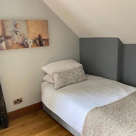 Corness House B&B Монахан Екстериор снимка