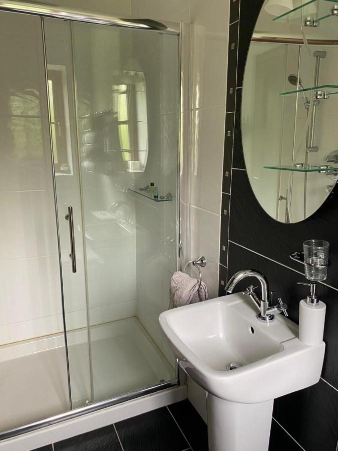 Corness House B&B Монахан Екстериор снимка